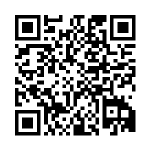 伸手进去提起了白衣男子的两只袖口打量里面二维码生成