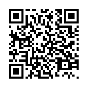 似乎很生气沈砚山会出现在这里一样二维码生成