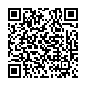 但从此以后他就感觉自己腹部好像有什么东西存在二维码生成