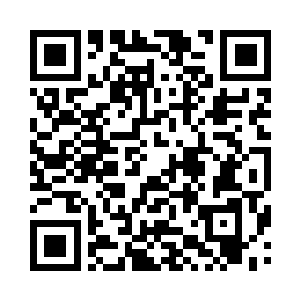 但他不停颤抖的身子暴露了他还活着的事实二维码生成