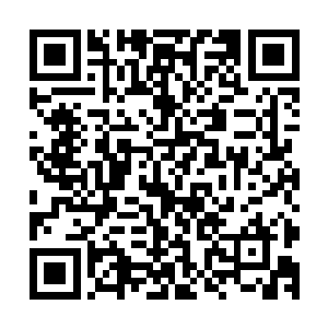 但他们能感觉到他们心目中最崇拜的人正在那个方向朝强而行二维码生成