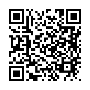 但他却是一个由人所化身的格斗之鬼二维码生成