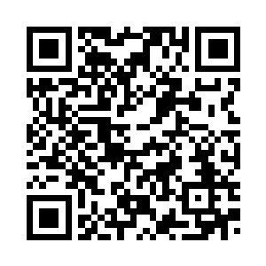 但可见他眼眉间是带着一丝精芒的二维码生成