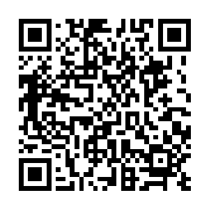 但同时身材比例又无限趋近于物理概念上的完美黄金比例二维码生成