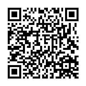 但如果说当他收到第一个二十万黄金还是一副天降鸿福的幸福感二维码生成