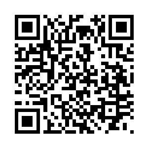 但就在他的目光落在女子身上的时候二维码生成