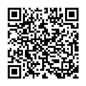 但是两个人之间却始终没有像他和虞莱那样水乳交融亲密无间二维码生成