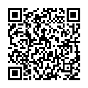 但是他没想到见到先生的时候自己竟然毫无防备二维码生成