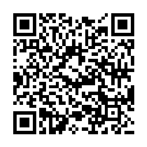 但是他现在却是赤~裸裸地大拍起了叶凡的马屁来二维码生成