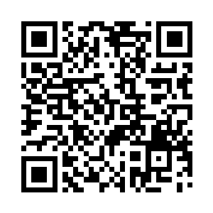 但是他的手上却不知何时多出了一只油桶二维码生成