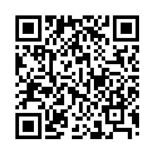 但是凌菲的右手从始至终就没有离开过小腹二维码生成