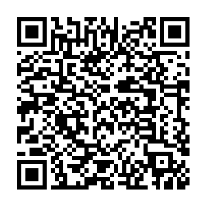 但是同为崆峒五老的其余四人却是不能眼睁睁的看着老大被人抓走二维码生成