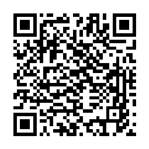 但是她这么一个平常的动作却让山洞里的气氛一下子变了二维码生成