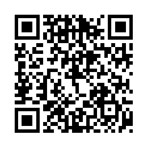 但是很快便被许多双大手给摁了下去二维码生成