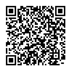 但是接下来丁长生的一个问题使他感到这个年轻的镇长醉翁之意不在酒二维码生成