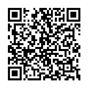 但是现在你应该马上去给我订前往香港的机票了二维码生成