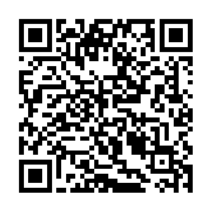 但是终归还是不愿意和自己昔日里的姐妹一般见识的二维码生成