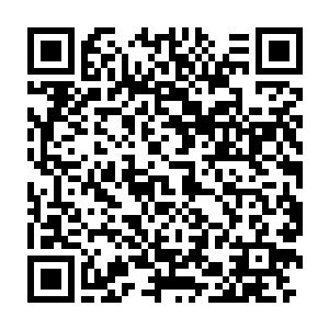 但是身为杀手的直觉立刻联想到了之前田志豹打电话来对他的警告二维码生成