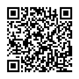 但是这个工厂距离那些人家的位置还是有一段距离的二维码生成