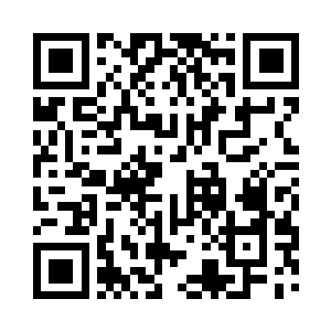 但是这么斜坐着缩在沙发上旗袍自然就往上滑二维码生成