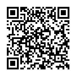 但是邙海显然根本就不相信对方会是自己的对手二维码生成