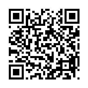 但看到这手枪还是立即吓得我后退了几步二维码生成