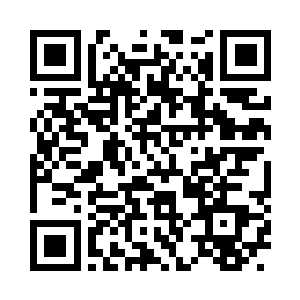 但立刻看到他棱角分明的嘴唇微微翘了起来二维码生成