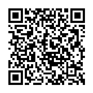 但跟我一口一句娘俩这样的称呼还是不和规矩的二维码生成