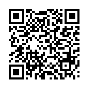 但身为五星级皇家花园酒店的总经理和老板二维码生成