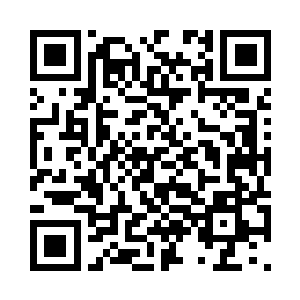 但还是上来跟丁羽相互的握了一下手二维码生成