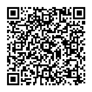 但这样的枪口焰就为空中另一架高度更高的米8直升机指明了地面那些武装分子的方位二维码生成