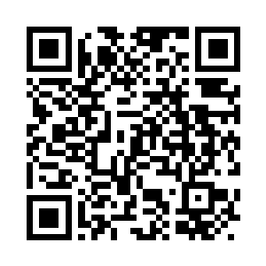 你刚才怎么不跟白奇雪她们一块走啊二维码生成