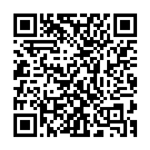 你胥宁舅舅帮着找了一个对研究青铜器非常有经验的民间高手二维码生成