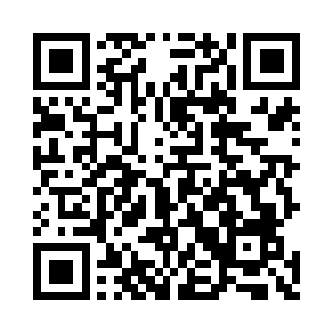 你要是不相信可以再看看泰迪的前右脚那里二维码生成
