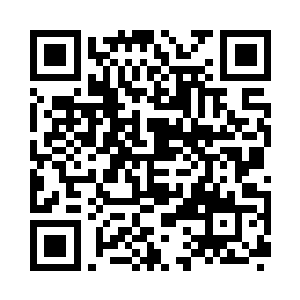 你觉得阿叔的年纪和职业配不上这身前卫二维码生成