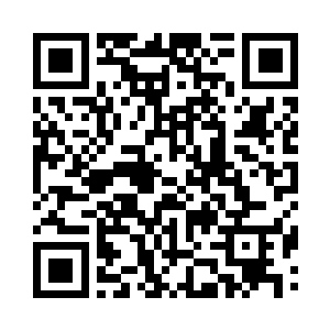 使剑的人没想到自己的长剑被对方一指弹碎二维码生成