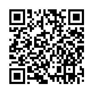 依依的眼角一滴晶莹的泪水滑落而下二维码生成