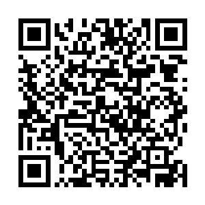 依旧感觉一道强烈的红光在眼球上伴随极大的爆炸声闪过二维码生成