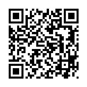 依然用自己的双手奋力的抛开坟包二维码生成