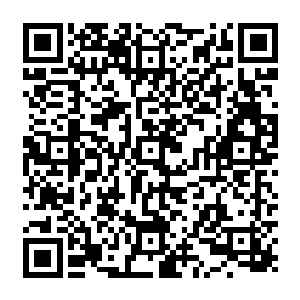 依着土狗传来的信息贝海重新找了一个离着原来的钓点儿稍远一点儿的地方下了锚二维码生成