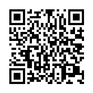 依靠在树旁边的风小心的擦拭着手里的匕首二维码生成