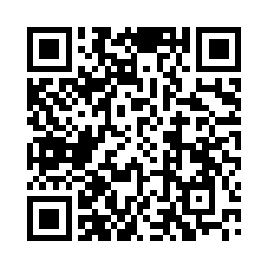 侯书记带着我们这一行人看城区的环境卫生二维码生成