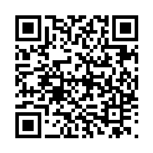 侯天亮也是突然的更换了自己的语气二维码生成