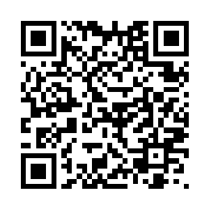 侯天亮微微的抿了一下自己的嘴唇二维码生成