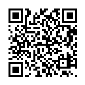 便不疾不徐的朝着那晶球游动了过去二维码生成