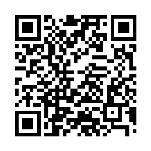 便是其他人也都是默默的向这青年行礼二维码生成