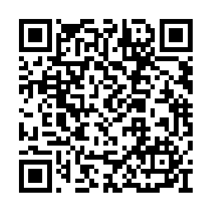 便是当初在斗战城不断贩卖情报给他的登风老头二维码生成