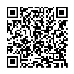 便有些意兴阑珊的丢给了一边虎视眈眈的徐清炎二维码生成