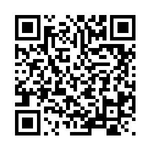 便让那说话之人逐渐的出现在众人面前了二维码生成