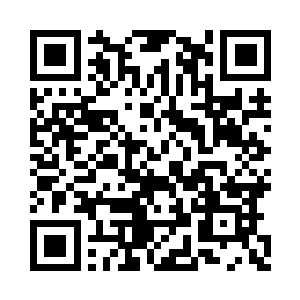 便连夜带着几位兄弟以及一干精锐赶过来了二维码生成